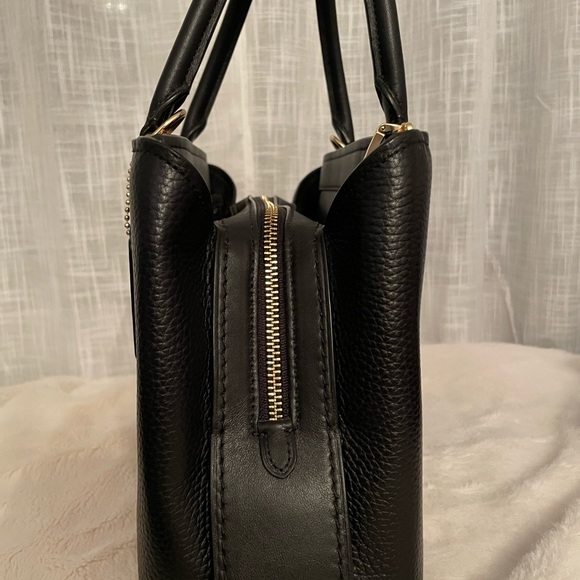 Coach Brooklyn Carryall 28 - Picture 6 of 16